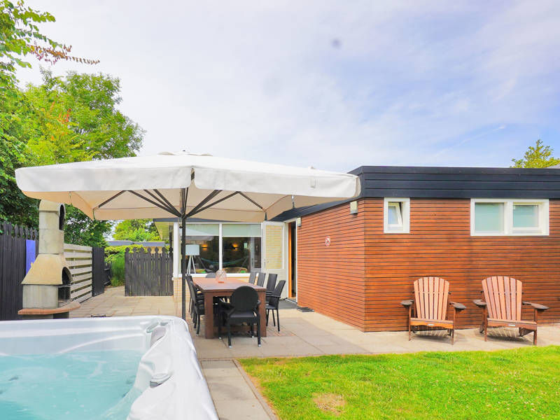 Goudvink Vakantiehuis aan zee ST. Maartenszee